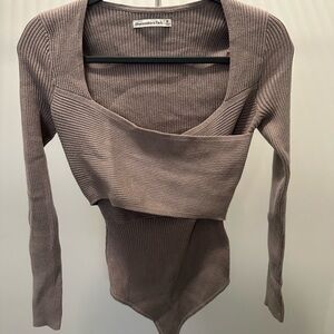 Abercrombie & Fitch Ribbed Knit Top in Taupe